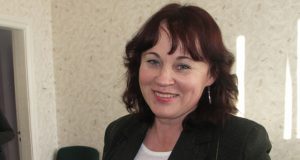 Anot Juozo Keliuočio viešosios bibliotekos direktorės Alicijos Matiukienės