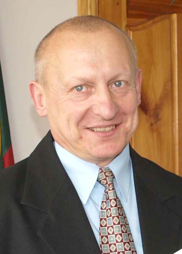 Komisaro S.Meliūno teigimu Komisaro S.Meliūno teigimu