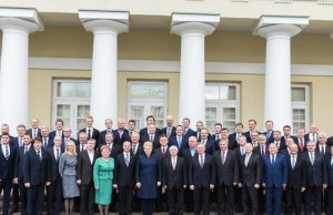 Prezidentė Dalia Grybauskaitė susitiko su rajonų vadovais. R. Dačkaus nuotr.