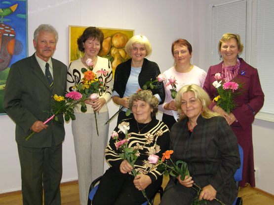 Šauniausių Mergelių rinkimų lyderiai: V.Bražiūnas (stovi iš kairės)