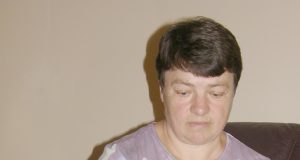 Artimų žmonių pavardėse įsivėlusios klaidos Aldoną Meškauskienę verčia varstyti teismų duris.