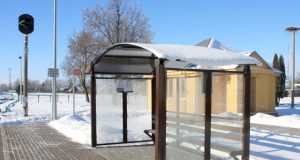 Kadangi Rokiškio geležinkelio stotis užrakinta