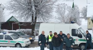 Kalbėdamas apie D.Mikalaičiūną komisariato viršininkas S.Meliūnas sakė: „Matyt