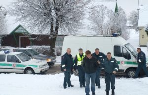 Kalbėdamas apie D.Mikalaičiūną komisariato viršininkas S.Meliūnas sakė: „Matyt