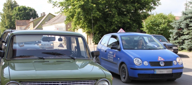 Kai kuriems jauniems vairuotojams prireiks papildomų kursų. N. Byčkovskio nuotr.