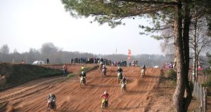 Motokroso akimirka: varžėsi MX2 klasės lenktynininkai. R.Kilkaus nuotr.