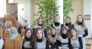 Klausytojai puikiai įvertino Rudolfo Lymano muzikos mokyklos ansamblio pasirodymą. R.Kazlauskienės nuotr.