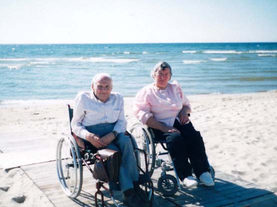 A. ir V. Čerškai mėgo ilsėtis pajūryje.