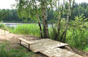 Atnaujintas takas neįgaliesiems Miliūnų poilsiavietė tapo patrauklesnė neįgaliesiems. N.Byčkovskio nuotr.