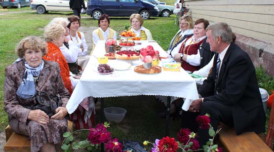 „Obelinės“ nuotaika. V.Gečytės nuotr. „Obelinės“ nuotaika. V.Gečytės nuotr.