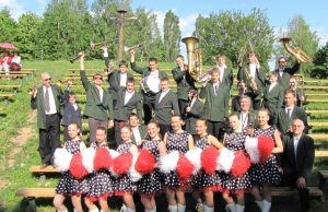 Rokiškio muzikantai koncertavo Pasvalio smegduobių parke. R.Lymano muzikos mokyklos archyvo nuotr.