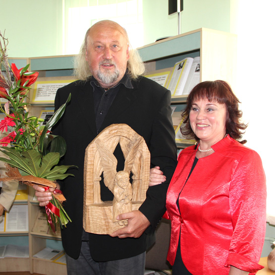 2012 m. režisieriui Gyčiui Padegimui įteikta Juozo Keliuočio premija