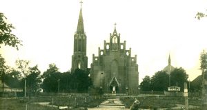 Rokiškio miesto aikštė