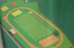 Pandėlio gimnazijos stadionas: ar rekonstrukcijai užteks numatytų milijonų? Pandėlio gimnazijos stadiono modernizavimo projektas. L.Dūdaitės nuotr.