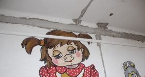 Baigti gimnazijos koridorių remonto darbus trūksta lėšų.