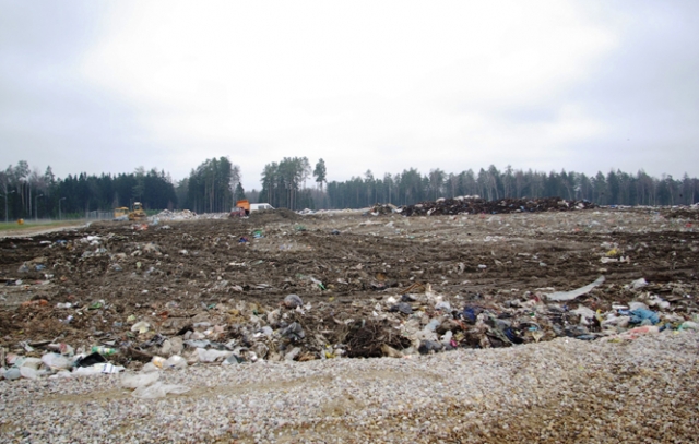 Kiekvienais metais vis daugiau atliekų laidojama sąvartynuose.