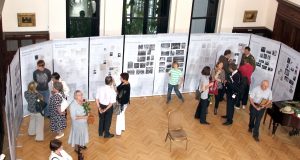 Kilnojamoji paroda „Išsaugota tiesa“ kelią pradėjo Rokiškio krašto muziejuje. D.Zibolienės nuotr.