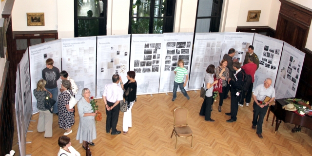 Kilnojamoji paroda „Išsaugota tiesa“ kelią pradėjo Rokiškio krašto muziejuje. D.Zibolienės nuotr.