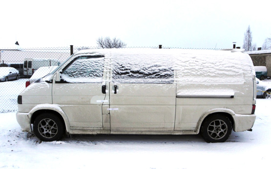 Šis mikroautobusas buvo prikimštas Šis mikroautobusas buvo prikimštas