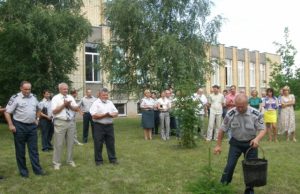 Žalgirio mūšio pergalės 600-ųjų metinių proga komisariato parke garbingi svečiai iš Panevėžio