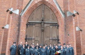 Rajono pareigūnai profesinę dieną dalyvavo šv. Mišiose Rokiškio Šv. apaštalo evangelisto Mato bažnyčioje. A.Minkevičienės nuotr.