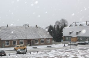 Naujasis teritorijų planavimo įstatymas: žemėtvarkos procedūros – greitesnės ir pigesnės, projektų – dvigubai daugiau Dviejų Nepriklausomybės aikštės sklypų savininkai keičia žemės paskirtį