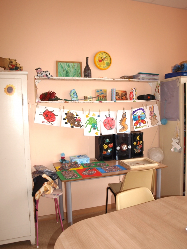 Dienos centro lankytojų piešiniai atspindi vaikų dvasinę būklę