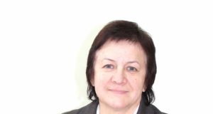 Juozo Tūbelio progimnazijos savanorių grupės „Mes prieš smurtą“ vadovė socialinė pedagogė Genutė Pugžlienė.