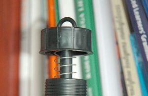 Šiuo prietaisu nustatomas radono dujų koncentracijos lygis.