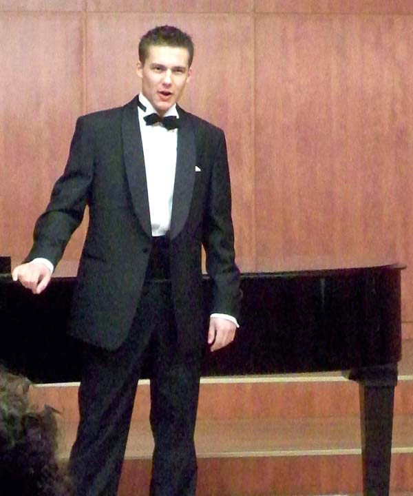 Andrius tarptautiniame vokalistų konkurse Karpačio mieste Lenkijoje. Asmeninio archyvo nuotr.