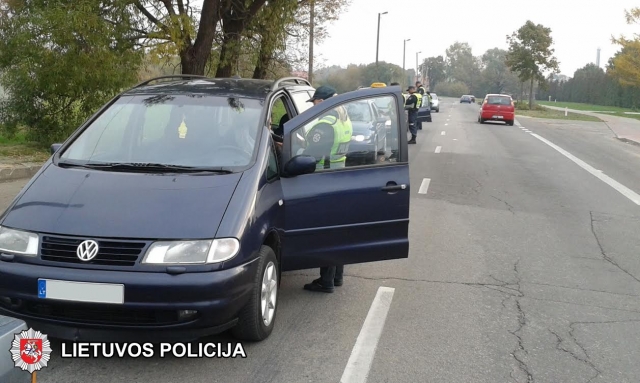 Pareigūnai užfiksavo daug pažeidėjų