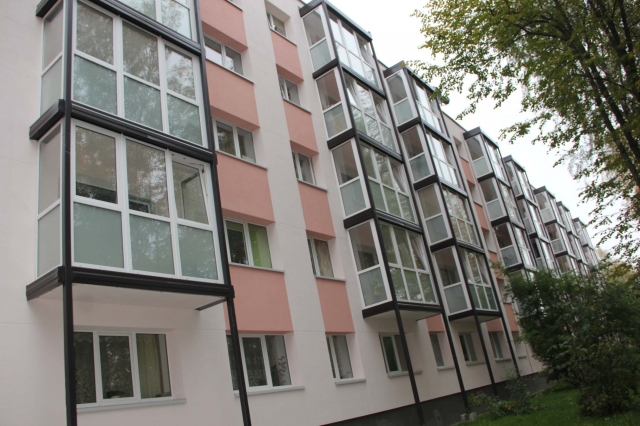 Renovuotame name gyventi šilčiau ir pigiau. D. Zibolienės nuotr. Renovuotame name gyventi šilčiau ir pigiau. D. Zibolienės nuotr.