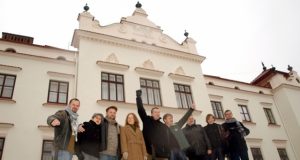 „Rodos“ dailininkų kūriniai šiuo metu eksponuojami Vilniaus „Arkos“ galerijoje.  D.Zibolienės nuotr.