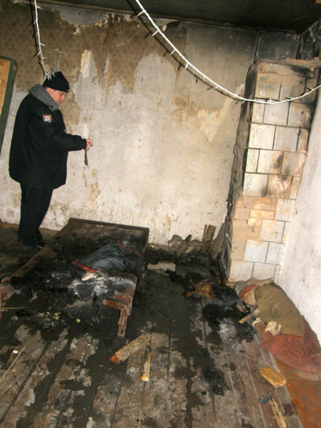 Gaisras kilo nuo netvarkingos krosnies. A.Minkevičienės nuotr.