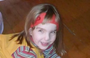 Rugilė jau išbandė naująjį klausos aparatą. Nežinantys nė neįtartų