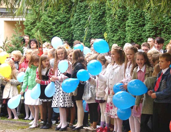 Į rajono mokyklas grįš bene 200 moksleivių mažiau.  D.Zibolienės nuotr.