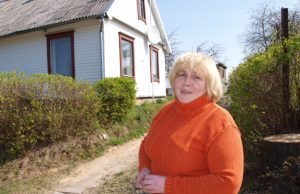 Europinė gatvė – be šiuolaikinių komunikacijų Prie rekonstruojamos Respublikos gatvės gyvenanti Alvydė Rutkauskienė mano