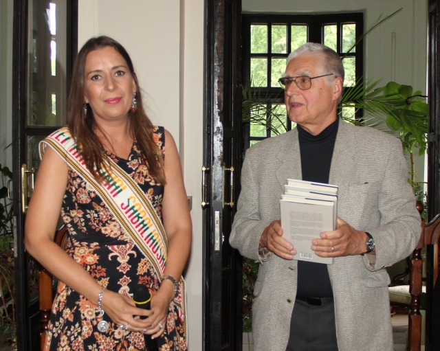 Liudo Dovydėno premiją rašytojai Kristinai Sabaliauskaitei įteikė mecenatas