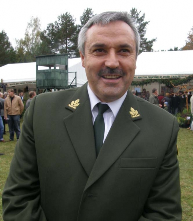 Šalies Generalinis urėdas Benjaminas SAKALAUSKAS.
