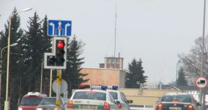 Šviesoforą taranavo automobilis „VW Golf“: N.Byčkovskis.