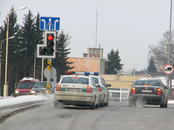 Šviesoforą taranavo automobilis „VW Golf“: N.Byčkovskis. Šviesoforą taranavo automobilis „VW Golf“: N.Byčkovskis.