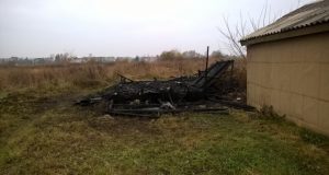 Pandėlio g. esančių garažų masyve vėl sudegė garažas.