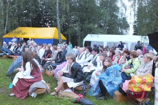 Pasiklausyti P.Širvio poezijos atėjo per 200 žiūrovų