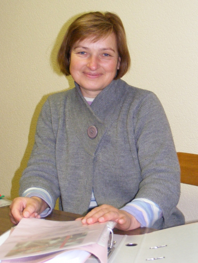 Regina Sketerskienė džiaugėsi LRKD Rokiškio skyriaus narių ir savanorių nuveiktais prasmingais darbais: dalintą paramą maisto produktais