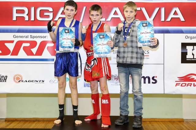 Pasaulio čempionate kovos ir rokiškėnas Dalius Skruodys (viduryje). „Tornado“ klubo archyvo nuotr.