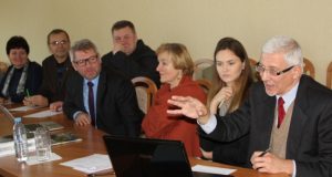 Rokiškyje diskutuota apie skurdo mažinimą