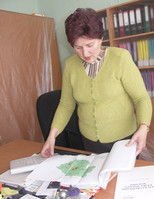 Rajono žemėtvarkininkų laukia skaudžios permainos. Skyriaus vedėja Ina Smalinskienė sakė