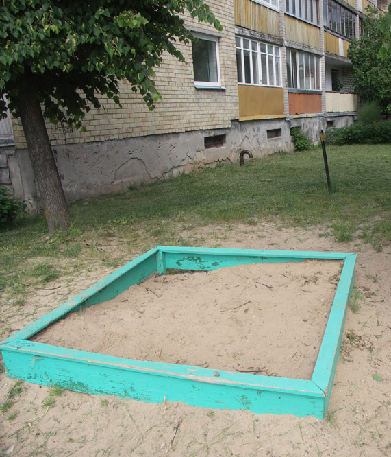 Ar užkrėstos kirminų kiaušinėliais ir lervomis smėlio dėžės vaikams? Deja