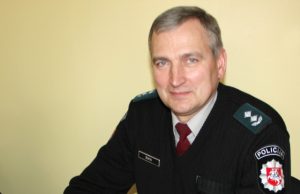 Rajono policijos viršininkas Eugenijus Šopis: „Po vasaros atsipalaidavusiems vairuotojams reikia pasikartoti eismo taisykles.“ A. Minkevičienės nuotr.