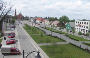 Nepriklausomybės aikštės ir aplink ją esančių pastatų langų stiklai per sprogimą sudrebėjo. N. Byčkovskio nuotr.